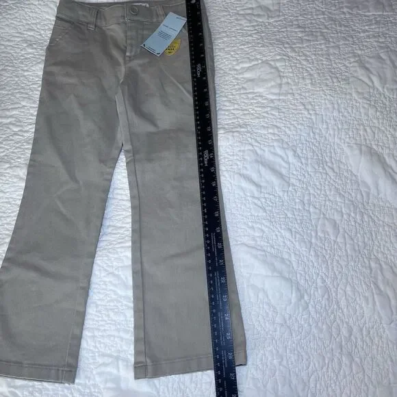 Cat & Jack - Girls' Bootcut Twill‎ School Uniform Chino Pants - Oyster - Size 5 - Picture 7 of 12